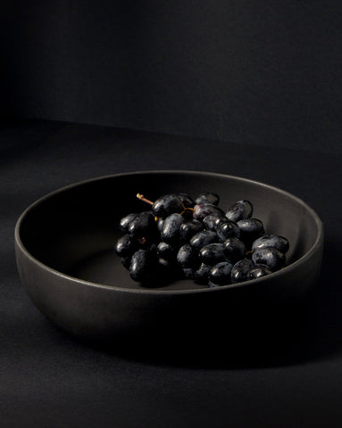 Stoneware Shallow Serving Bowl | EWA 60 oz