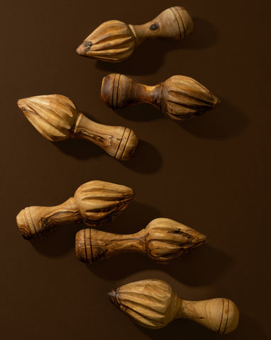 Natural Olive Wood Lemon Press